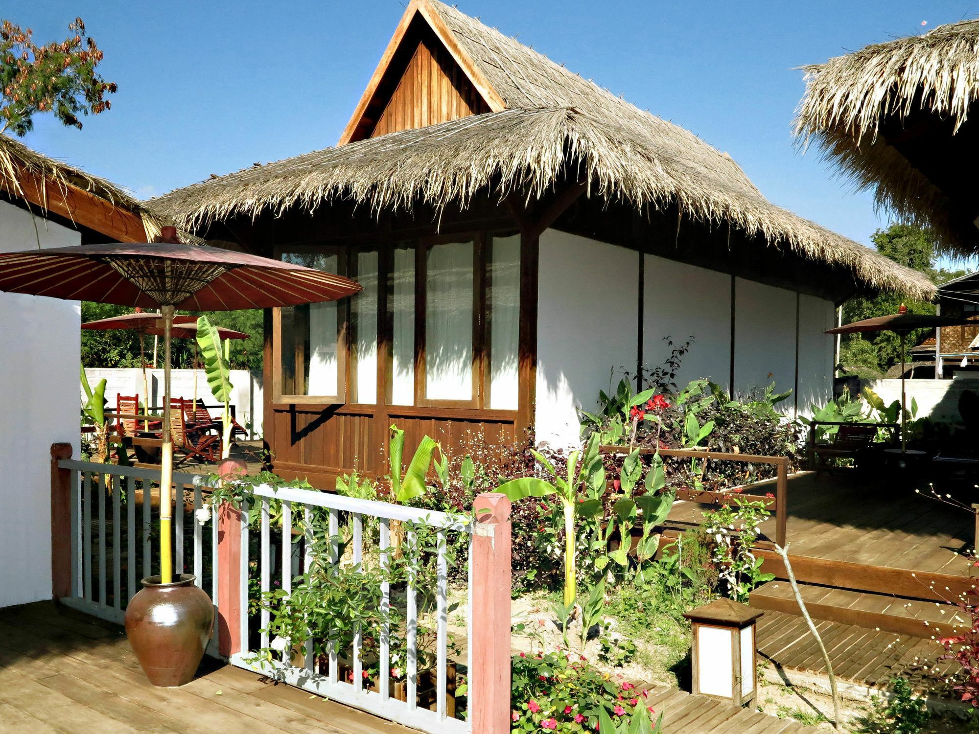 La Maison Birmane Boutique Hotel Inle Lake Exterior photo